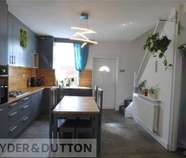 2 bedroom terraced house to rent - Photo 6