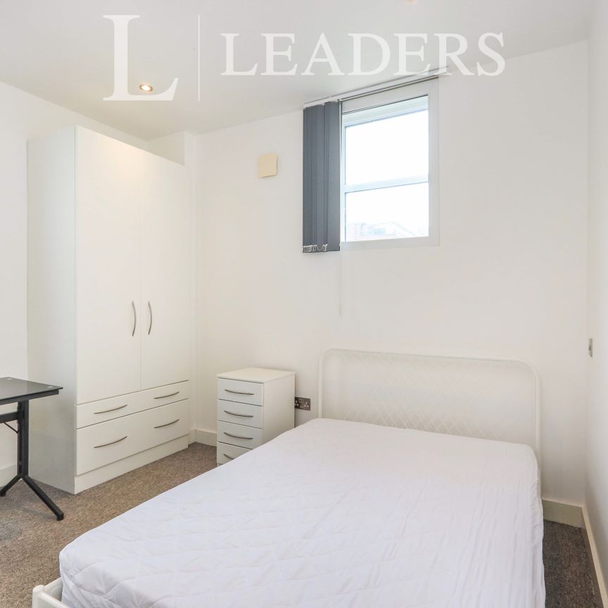 4 bedroom apartment to rent Rockingham Lane, Sheffield, South Yorkshire, S1 - Photo 1