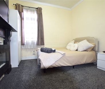 Brook Road, Thornton Heath, CR7 - Photo 2