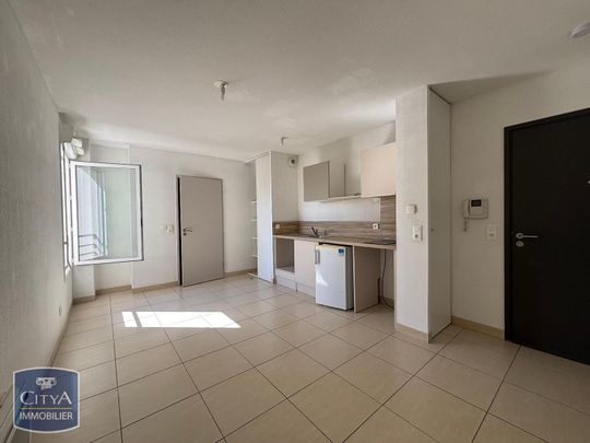 Location Appartement 1 pièce 23m² BOUJAN SUR LIBRON 34760 - Photo 1
