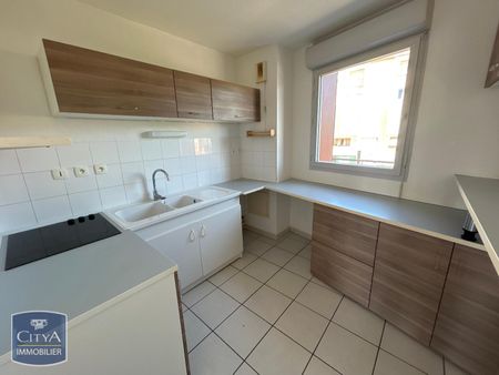 Location Appartement 3 pièces 63m² AGEN 47000 - Photo 3