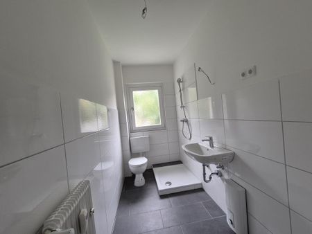 Moderne 3-Zimmer-Wohnung mit Balkon in Duisburg! - Photo 5