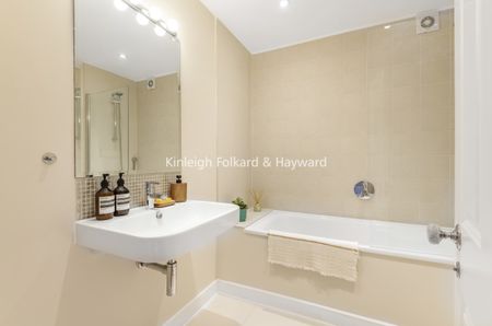 Queens Passage, Chislehurst, BR7 - Photo 3