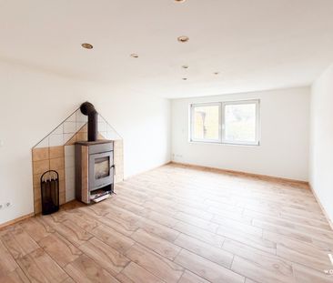 Ab ins Grüne – Charmantes Kleingartenhaus mit Garten & Doppelgarage... - Photo 1