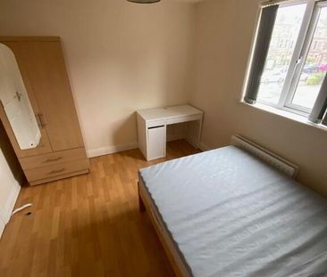 Great Apartment, 26b University Avenue, Queens University Quarter, ... - Photo 4