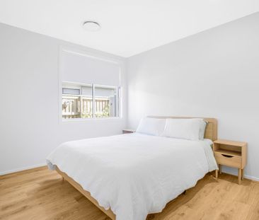 Fully Furnished Coastal Dream in Award Winning Estate! 7 Month Leas... - Photo 5