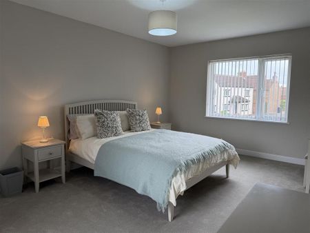 2 bedroom detached house to rent - Photo 3