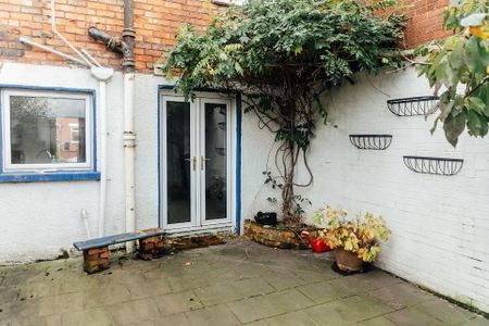 10 Florida Drive, Belfast, BT6 8EX - Photo 4