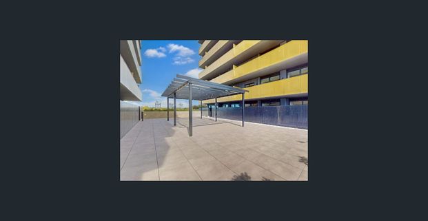 Furnished 2 Bedroom Apartment - Photo 1