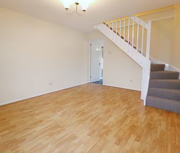 Terraced House to rent on - Photo 4