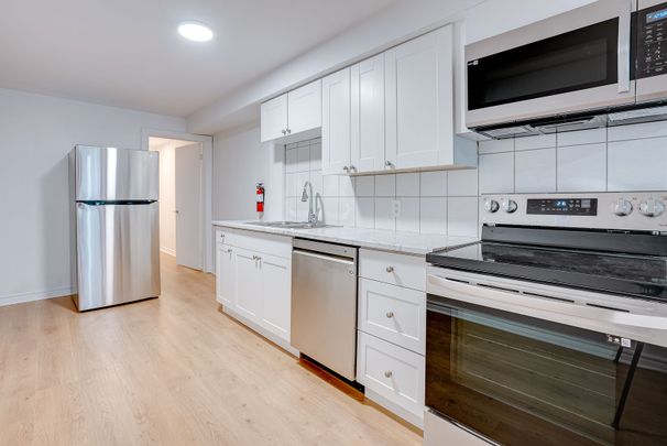 For Lease - 104 Gloucester Grove Unit# PH1, Toronto, Ontario - Photo 1