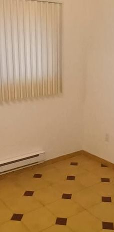 ST-LÉONARD 3 1/2 LIBRE CHAMBRE FERMÉE - Photo 1
