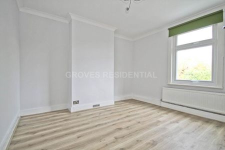 4 bedroom semi-detached house to rent - Photo 5