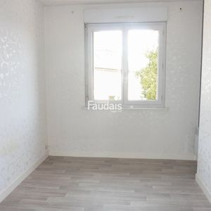 Location Appartement 2 pièces 47m² COUTANCES 50200 - Photo 2