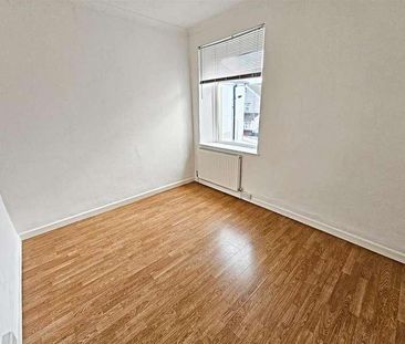 Owen Street, Rhydyfelin, Pontypridd, CF37 - Photo 4