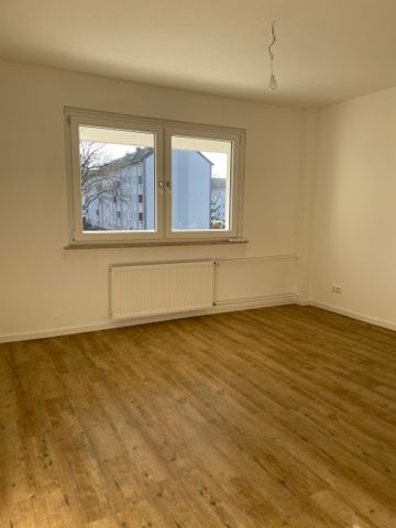 Tolle 2-Zi.-Wohnung mit Balkon und eigenem Gartenanteil in bester Lage auf der Margarethenhöhe! *** - Photo 5