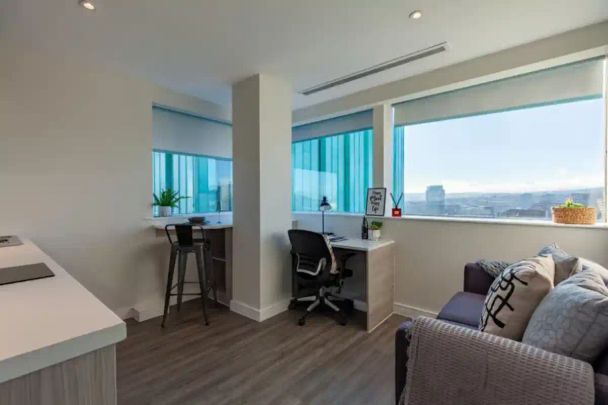 Gold Studio - Photo 1