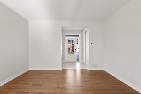 For Lease - 940 Seagrave Lane, Stittsville - Munster - Richmond, Ontario - Photo 2