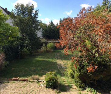 Location Maison 5 pièces 169m² ST MAUR DES FOSSES 94100 - Photo 1