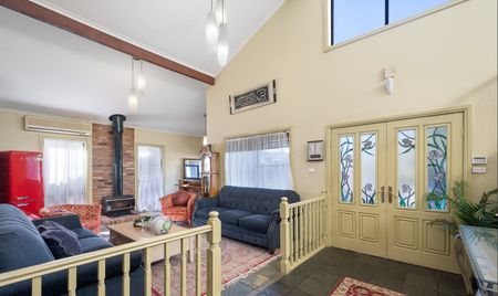 25 Marley Crescent, Bonnyrigg Heights NSW 2177 - House For Rent | Domain - Photo 3