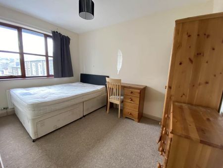 3 bedroom terraced house to rent - Photo 4