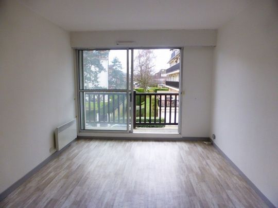 Location Appartement 2 pièces 47m² DEAUVILLE 14800 - Photo 1