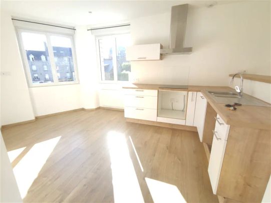 Location appartement 4 pièces - 76m² à Fougeres (35300) - Photo 1