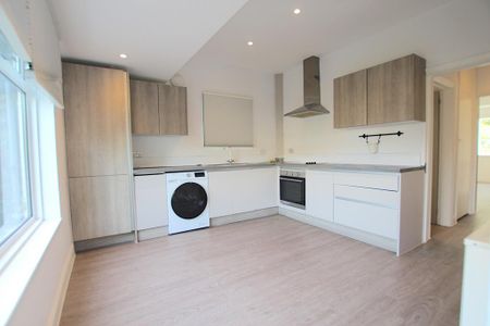 2 bedroom detached bungalow to rent - Photo 5