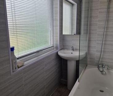 5 Bed Terraced House, Leeson Walk, B17 - Photo 6