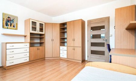 Zariadený 3izbový byt, loggia, blízko les, ihneď voľný- Ťahanovce, VIEDENSKÁ ulica - Fotografia 4