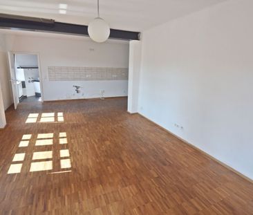 große Mietwohnung zentral in Lauenau - Photo 1