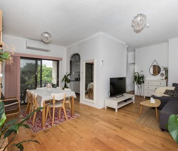 Convenient & Comfortable Apartment - Photo 1