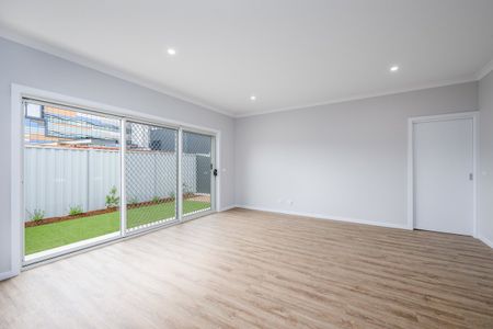 3 Bedroom Newly Built Private Unit - Photo 5