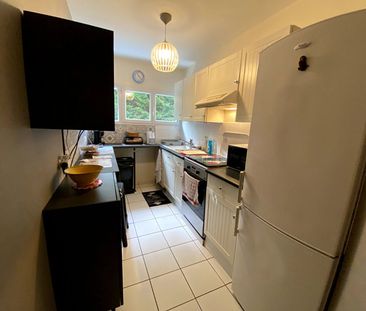 À LOUER : Appartement T3 meublé de 61m² – Réf. TNG-G0573 - Photo 4