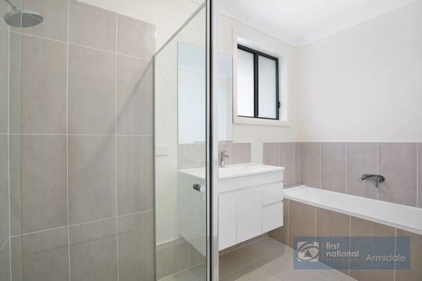 FOOTHILLS ESTATE DUPLEX!!! - Photo 1