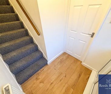 2 bedroom terraced house to rent - Photo 4