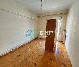 Studio/Γκαρσονιέρα για ενοικίαση - Χαριλάου, - Φωτογραφία 2