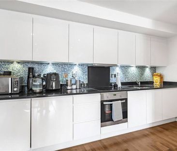 Enterprise Way, London, SW18 - Photo 1