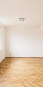 Pronájem rodinného domu 172 m², pozemek 295 m² - Fotografie 4