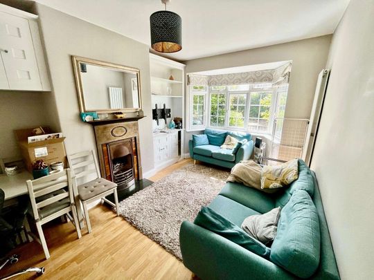 Fieldview Room 2 - Photo 1