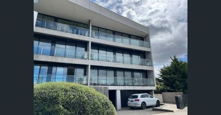 "2 Bedroom apartment for lease" - Photo 3