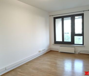 Warszawa Śródmieście, Grzybowska - Photo 2
