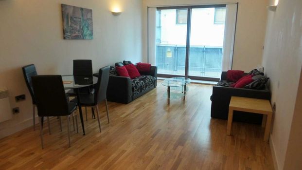 2 bedroom apartment to rent - Photo 1