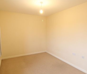 Falcon Road, Yeovil, Somerset - Photo 6