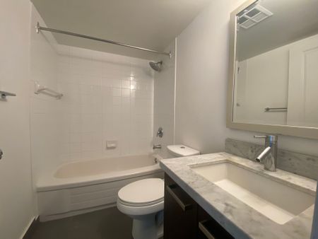For Lease - 11 St Joseph Street Unit# 607, Toronto, Ontario - Photo 4