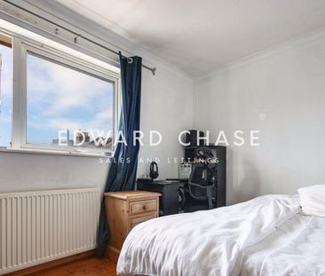 3 bedroom terraced house to rent - Photo 3