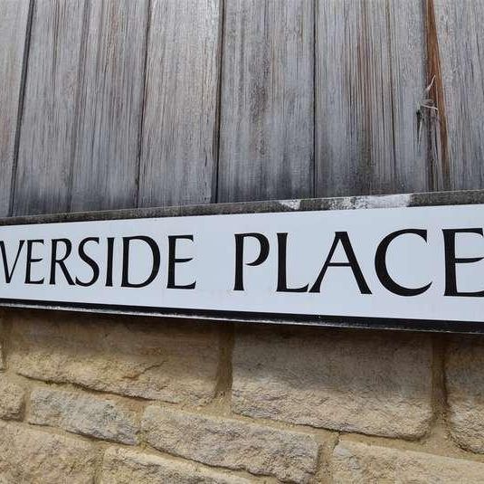 Riverside Place, Stamford, PE9 - Photo 1