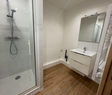 Location Appartement 2 pièces 43m² ROUBAIX 59100 - Photo 1