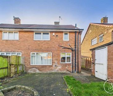 Barwick Road, Leeds, LS15 - Photo 1