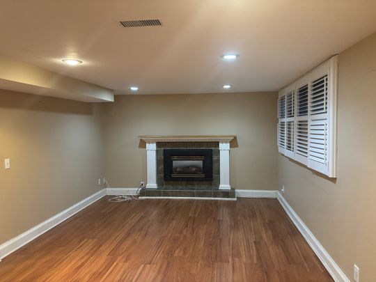 For Lease - 2 Tynevale Drive, Toronto, Ontario - Photo 1